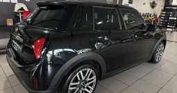 2025 MINI COOPER C 5DR A/T (F65)