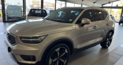 2019 VOLVO XC40 T3 INSCRIPTION