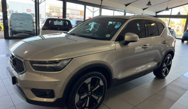 2019 VOLVO XC40 T3 INSCRIPTION full