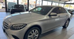 2020 MERCEDES-BENZ C180 A/T