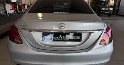 2020 MERCEDES-BENZ C180 A/T