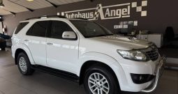 2013 TOYOTA FORTUNER 3.0D-4D 4X4