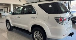 2013 TOYOTA FORTUNER 3.0D-4D 4X4