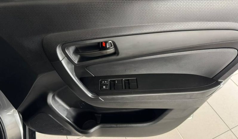 2022 TOYOTA URBAN CRUISER 1.5 Xi full