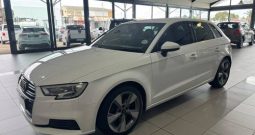 2017 AUDI A3 SPORTBACK 2.0 TFSI STRONIC  (40 TFSI)