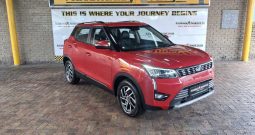 2023 MAHINDRA XUV300 1.5D (W8)