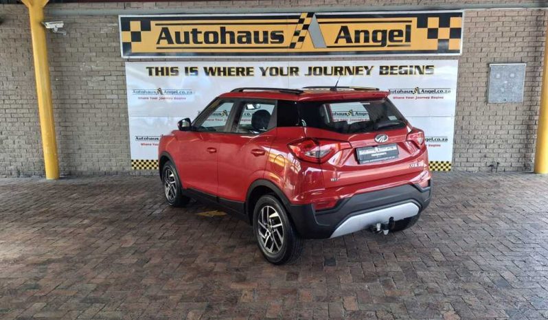 2023 MAHINDRA XUV300 1.5D (W8) full