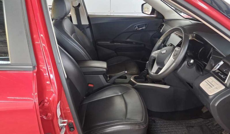 2023 MAHINDRA XUV300 1.5D (W8) full