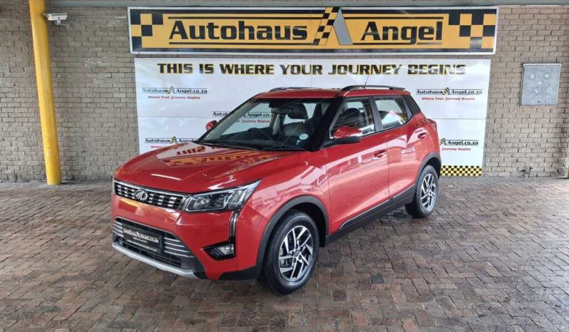 2023 MAHINDRA XUV300 1.5D (W8) full